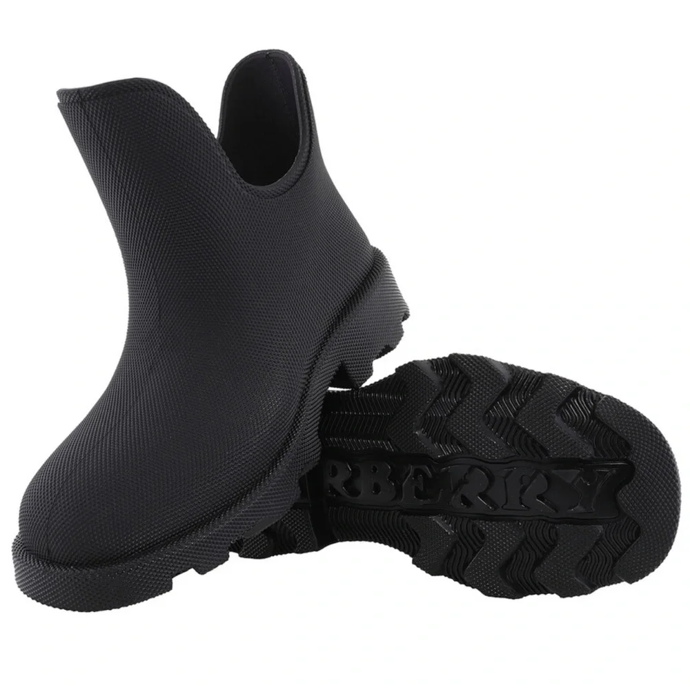 Burberry Black Winter & Rain Boots for Women - Picture 7 of 10